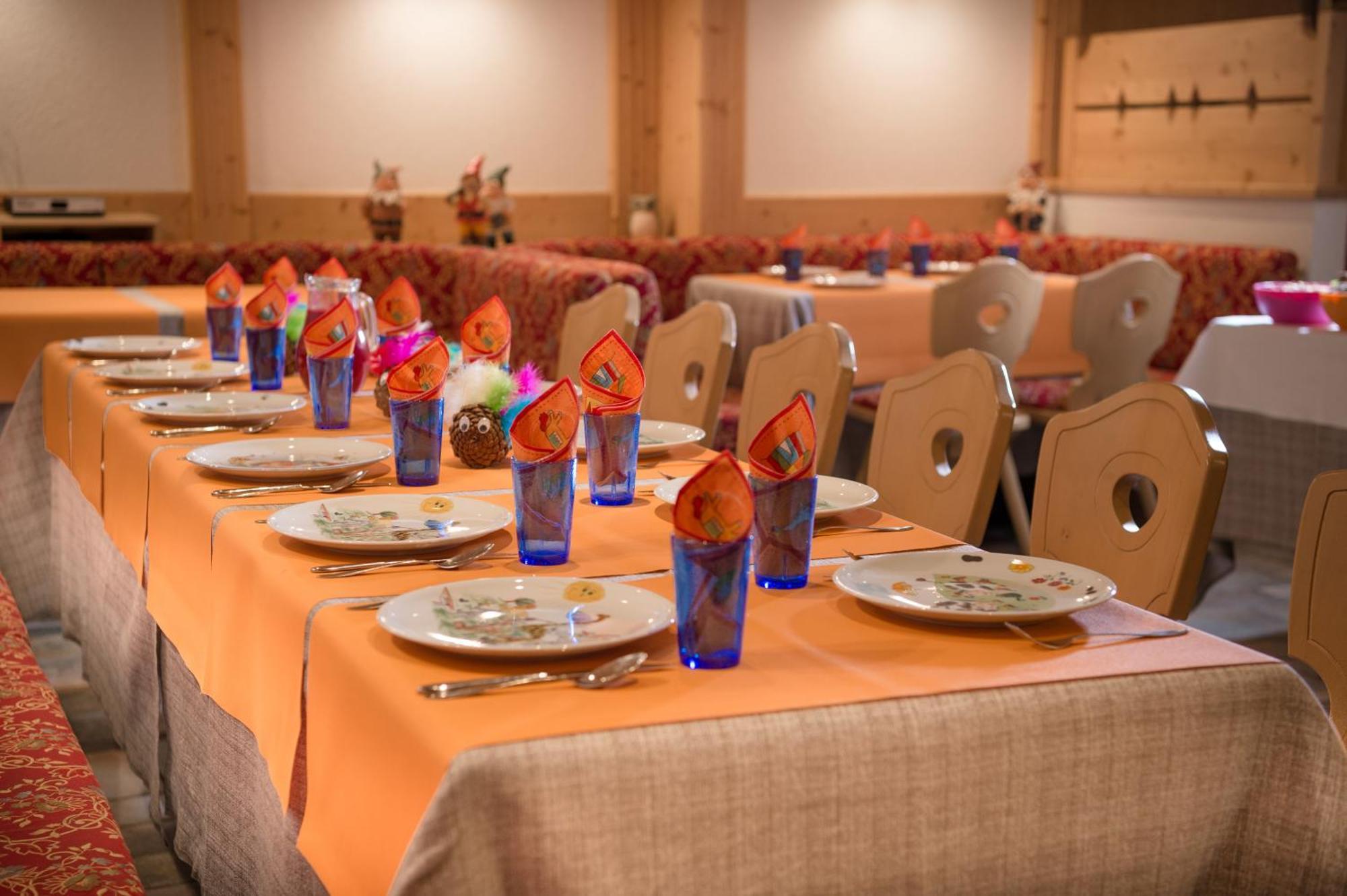 Family Hotel Serena Andalo Luaran gambar